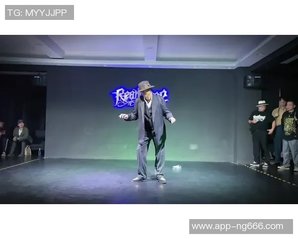 专访街舞教练杨芳揭秘成功秘诀与舞者成长之路