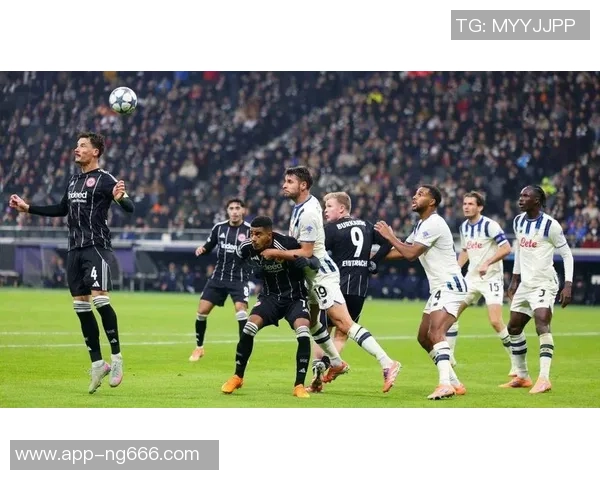 弗拉霍维奇：从新星崛起到足坛巨星的蜕变之路